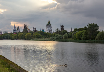 Fototapeta na wymiar Summer view of the Izmaylovsky Kremlin
