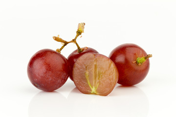 grapes seedless red single isolated on white background