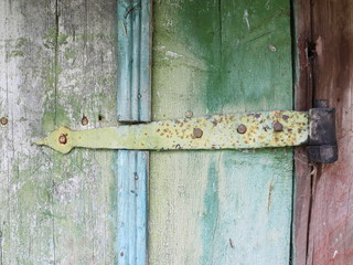 old loop on the gate