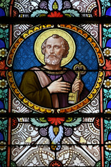 Saint-Pierre. Vitrail. Eglise Saint-Michel de Chamonix. Saint Pierre. Stained glass. Church Saint-Michel of Chamonix.