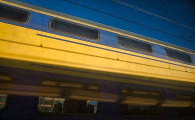 Obraz premium Dutch trains at Amsterdam Central Station in the Netherlands