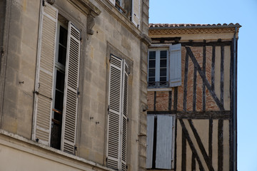 Fototapeta na wymiar Häuser in Bergerac, Nouvelle-Aquitaine, Frankreich