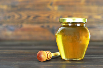 Honey jar with honey dipper