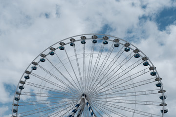 Fototapeta premium Riesenrad in Bordeaux, Frankreich