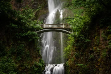 Poster de jardin Cascades Multnomah Falls dans Columbia River Gorge, Oregon, USA