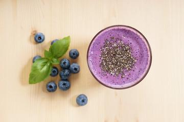 blueberry smoothie with chia seeds