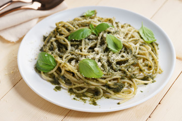 spaghetti pasta with pasto sauce