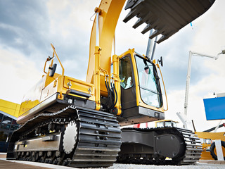 Bucket for crawler excavator © Sergey Ryzhov