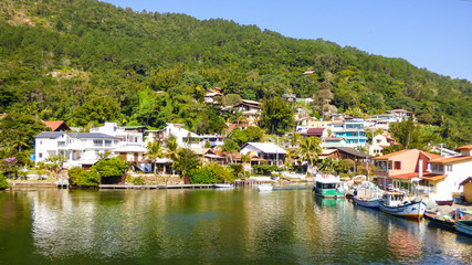 Fototapeta na wymiar A view of Barra da Lagoa village in Florianopolis, Brazil