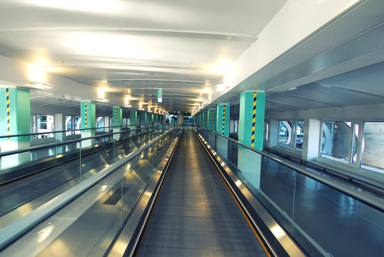 travelator walkway in the airport