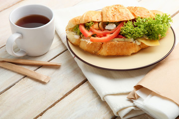 Croissant with vegetables