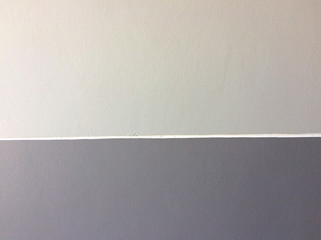 The walls and walls are gray and white.