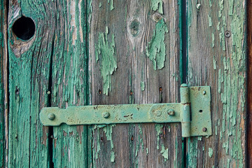Holzfenster Detail mit Astloch