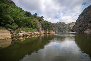 Fototapeta na wymiar Vista de Arribes del Duero Parque natural