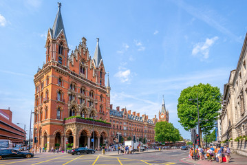 Fototapeta premium St. Pancras Renaissance hotel w Londynie