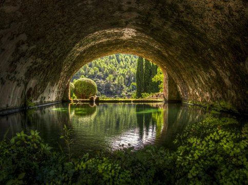 Superstructure over a water basin, Bunyola, Majorca, Balearic Islands, Spain, Europe