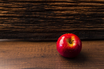 Red apple