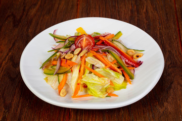 Vietnam salad with peanut