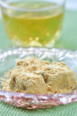 夏の味覚　わらびもち