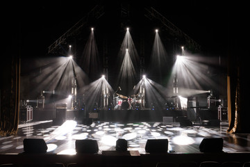 Free stage with lights