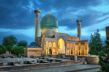 Gur-e-Amir - a mausoleum of the Asian conqueror Timur (also known as Tamerlane) in Samarkand, Uzbekistan - obrazy, fototapety, plakaty