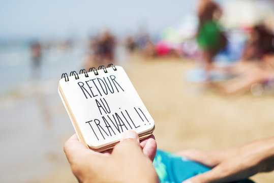 text retour au travail, back to work in french