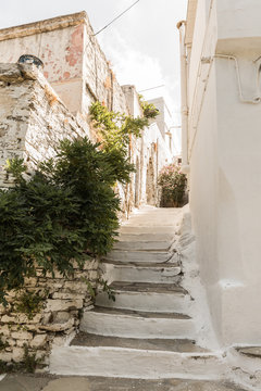 Ruelle typique de village en Gr&egrave;ce