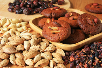 Biscuits and nuts for breakfast