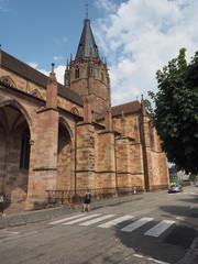 Fototapeta na wymiar Wissembourg - Abteikirche Saints-Pierre-et-Paul 