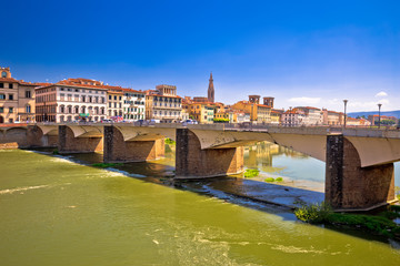 Fototapeta premium Arno river waterfront of Florence view