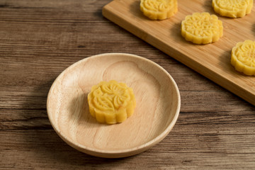 Chinese food, Mid-Autumn moon cake