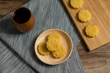 Chinese food, Mid-Autumn moon cake