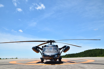 航空自衛隊　救難ヘリコプター