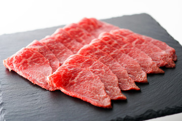 牛肉　焼肉用　かた