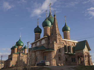 Fototapeta na wymiar Церковь Иоанна Златоуста в Ярославле