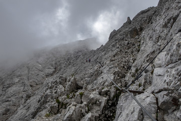 Klettersteig auf die Zugspitze in Bayern