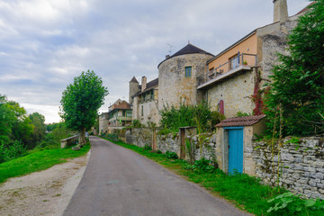Fototapeta na wymiar Old houses, Noyers-sur-Serein