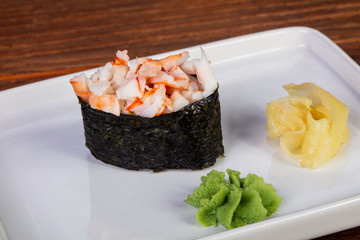 Gunkan sushi prawn