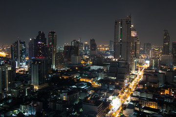 Fototapeta na wymiar panorama de bangkok de nuit