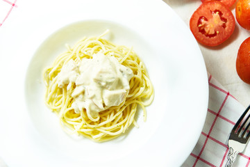 Spaghetti with cabonara sauce