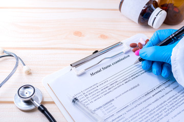 Mental health, PTSD and suicide prevention. Post-traumatic stress disorder. MSE Check list and copy...