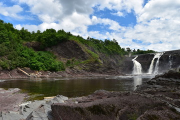 Fototapeta na wymiar La Chaudiere river Water fall