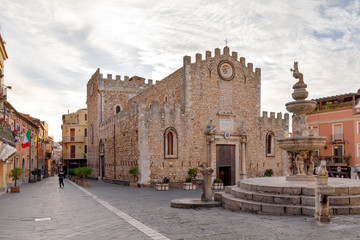 Fototapeta na wymiar Cathedral of Taormina, Sicily, Italy