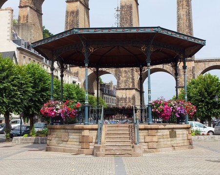 Kiosque &agrave; musique &agrave; Morlaix.