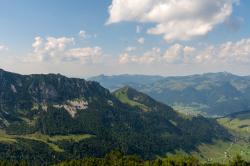 Kaiserbachtal Weg zum Stripsenjochhaus