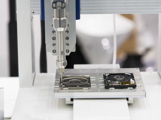 Automatic electonic mother board solering machine with high technology accuracy and speed.