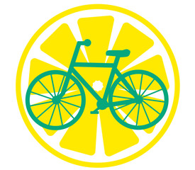 Велосипед с колесом из апельсина. Концепция здорового образа жизни. 