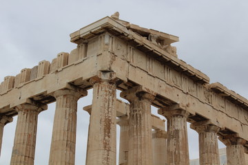 Vista de una esquina del Parten&oacute;n 