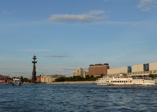 Pleasure boats on the Moskva River.