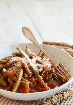 Stewed french bean with tomato